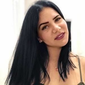 Meet your Posher, Dailena